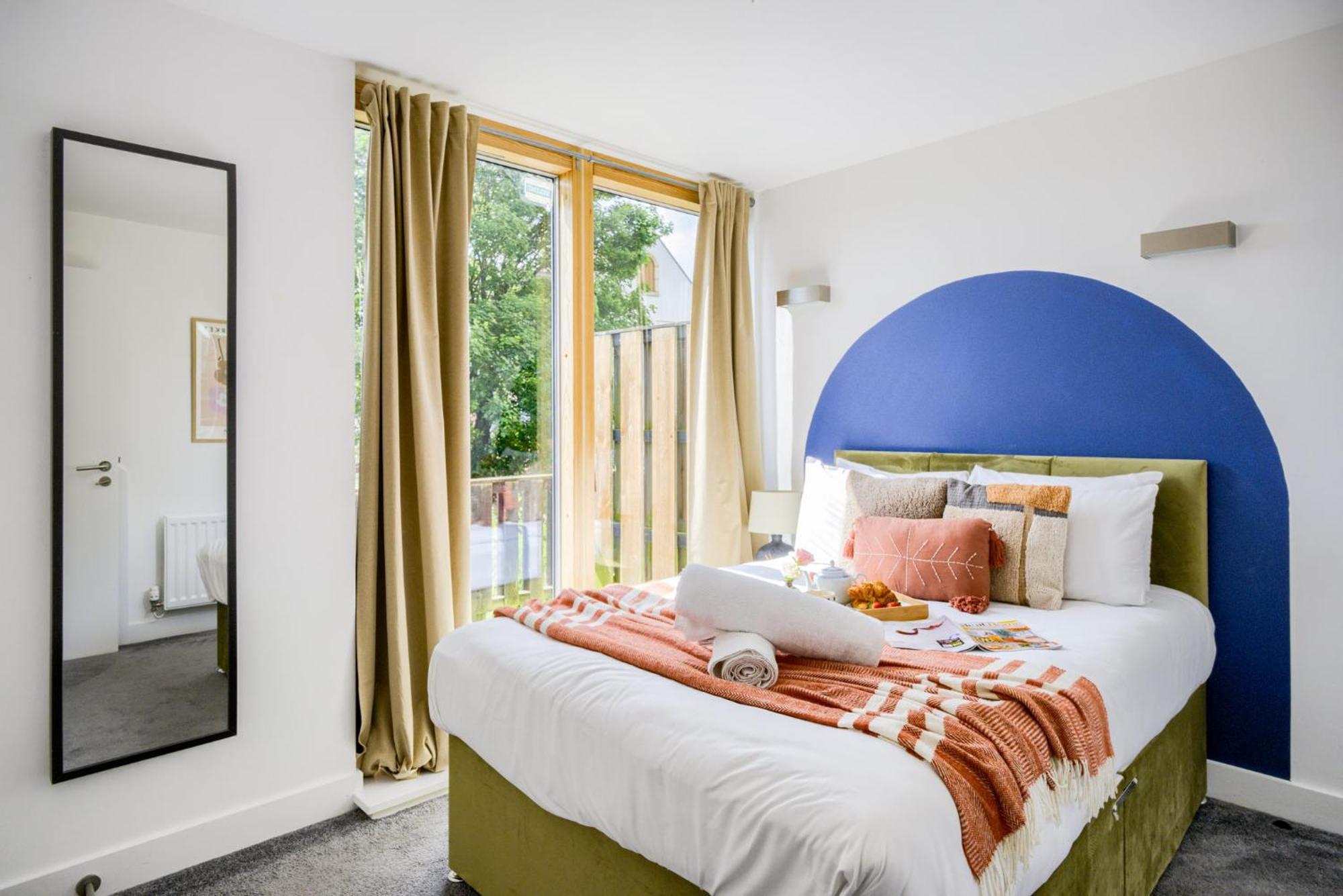 Coventry Large 4-Bed Townhouse By Empower Homes Luaran gambar